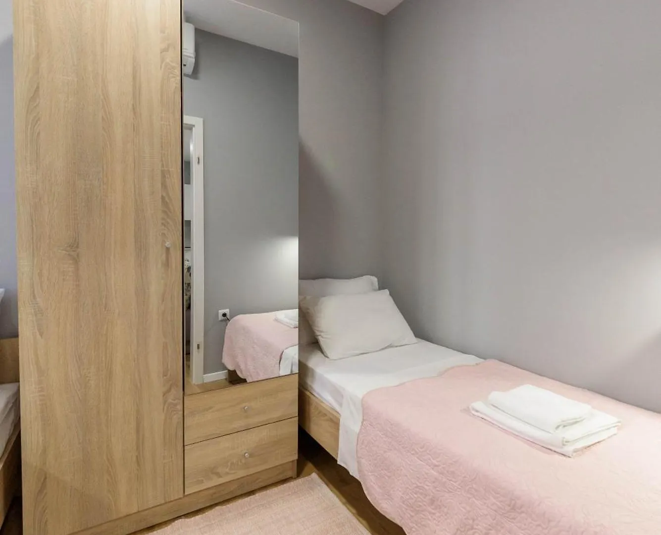 Apartman Poluotok 2 Zadar 0*,