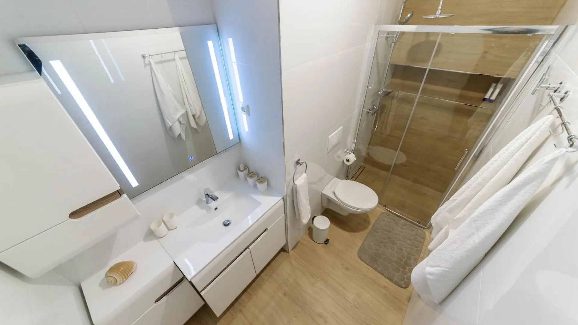 Apartment Apartman Poluotok 2 Zadar Croatia
