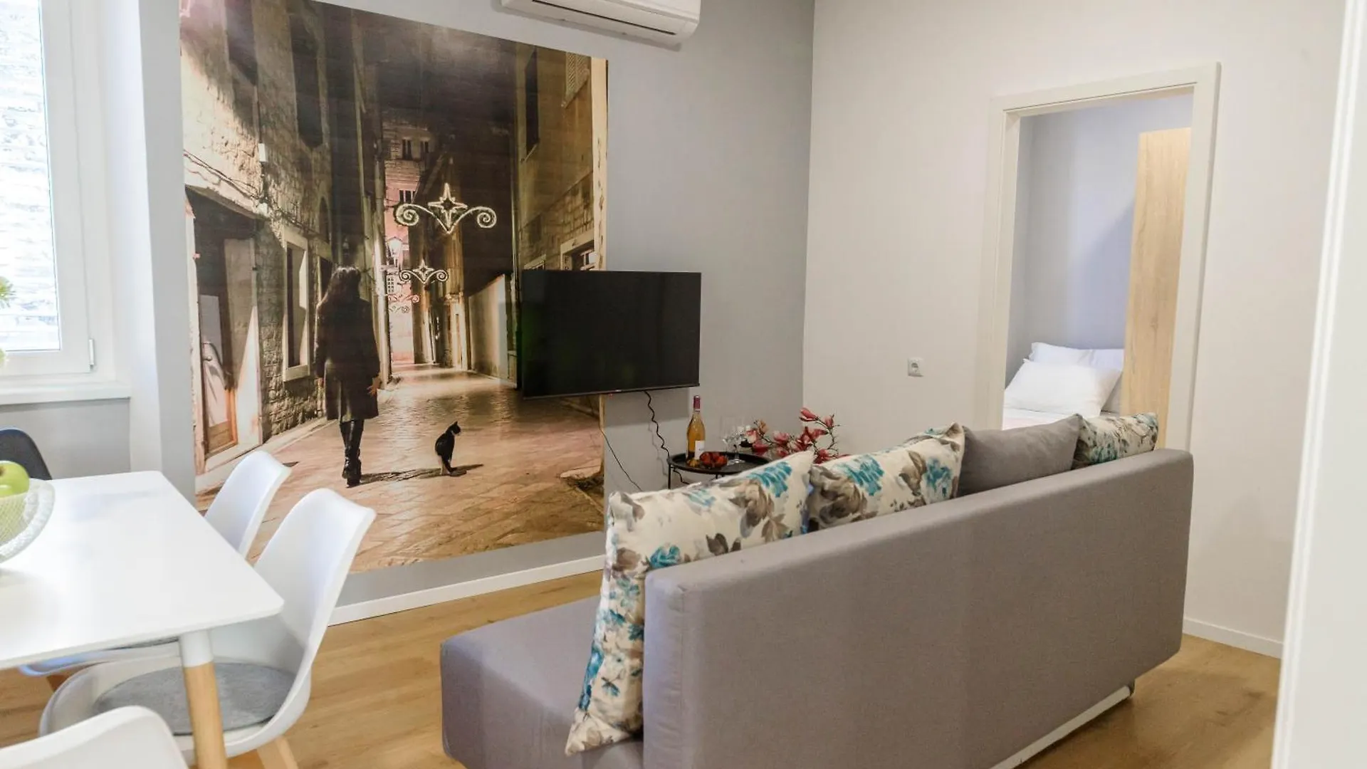 Apartment Apartman Poluotok 2 Zadar Croatia